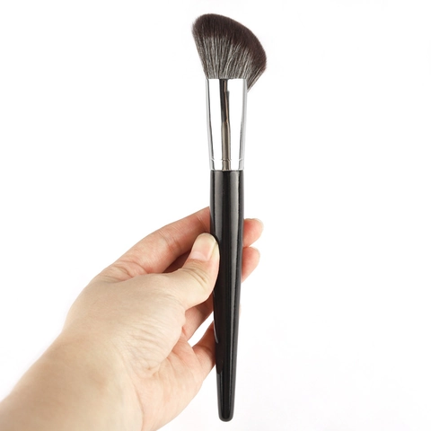 Professional Angled Contour Foundation Makeup Brush Synthetic Fiber Wood Handle Face Sculpting Blush Beauty Tool