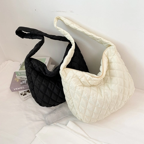 Quilted Hobo Bag Large Capacity Nylon Padded Cloud Shoulder Tote For Women Lightweight Daily Casual Versatile Puffy Handbag
