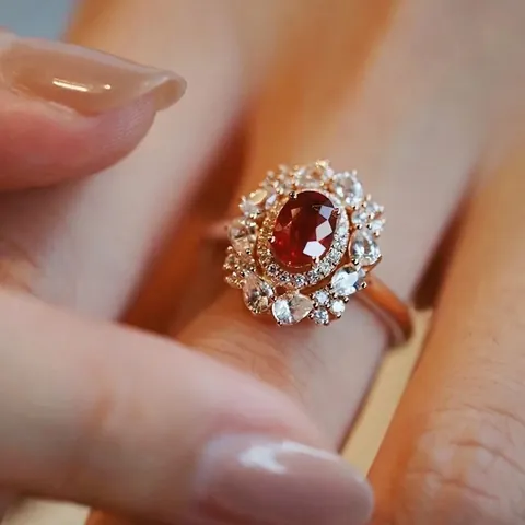 Vintage French Rose Gold Plated Copper Ring Red Oval Rhinestone Hollow Out Adjustable Open Ring For Women Jewelry Gift