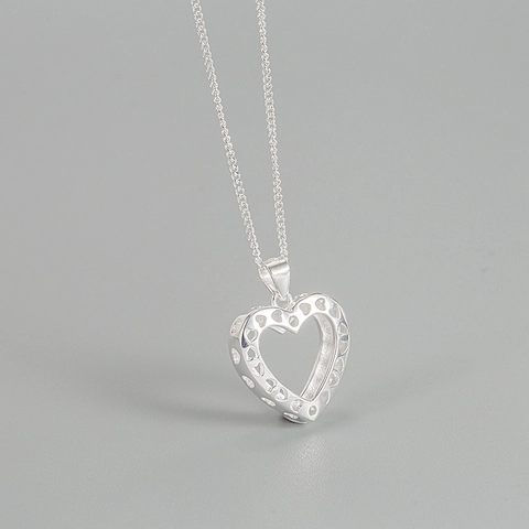 925 Sterling Silver Hollow Heart Pendant Necklace Elegant Filigree Engraved Clavicle Chain Jewelry For Women Gift
