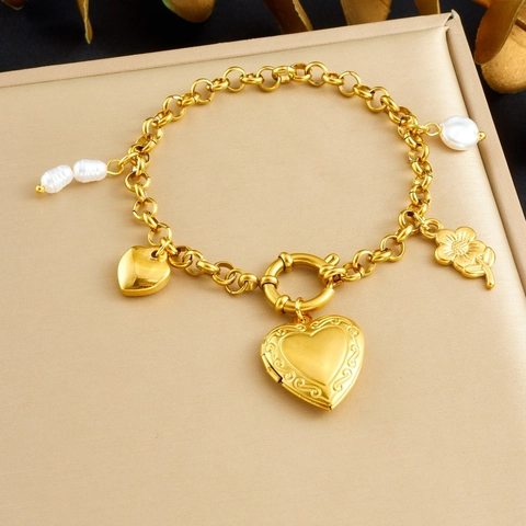 Pulsera De Acero Inoxidable Chapada En Oro Con Medallón De Corazón Colgante De Girasol Y Perlas Barrocas Artificiales Joyería Mujer
