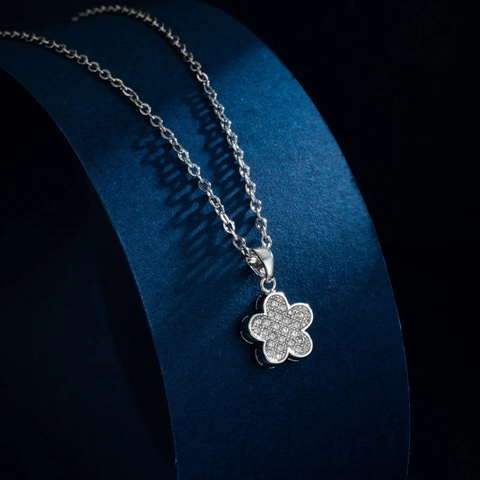 Flower Pendant Necklace Titanium Steel Copper Micro Pave Cubic Zirconia Korean Style Elegant Minimalist Jewelry Women