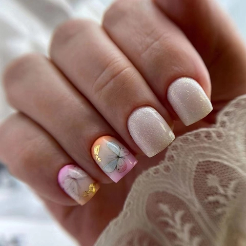 Short Square Press On Nails Butterfly Pattern Glitter Gradient Pink Artificial Nail Tips Sweet Style For Women