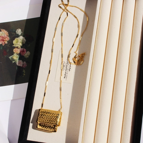 Unique Mini Bag Pendant Long Necklace Real Gold Plated Brass Woven Texture Luxury Retro Sweater Chain For Women