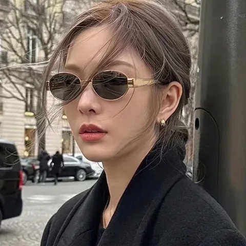 Vintage Oval Sunglasses Metal Frame UV400 Protection Retro Fashion Eyewear For Street Photography Unisex