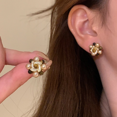 Flower Stud Earrings With Imitation Artificial Pearl And Rhinestone Vintage Elegant Floral Ear Jewelry With Silver Earring Post For Women
