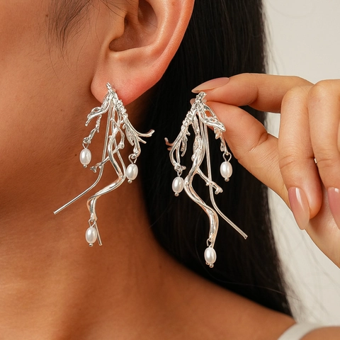 Orecchini A Goccia A Ramo Irregolare Con Imitazione Perla Artificial E Perno In Argento Geometrici Artistici Da Donna