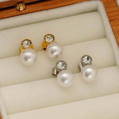Pendientes De Botón De Acero Inoxidable Con Perlas Artificiales E Incrustaciones De Diamantes De Imitación Chapados En Oro Elegante