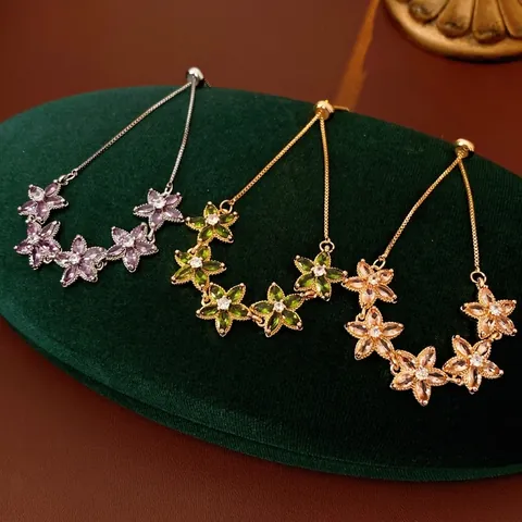 Adjustable Flower Star Bracelet Zircon Inlay Copper Chain Luxury Sweet Jewelry For Women Fashion Accessory