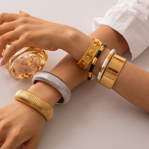 Getextureerde Roestvrijstalen Open Manchetarmband Minimalistisch Goud Zilver Vergulde Geribbelde Bangle Trendy Sieraden Voor Dames