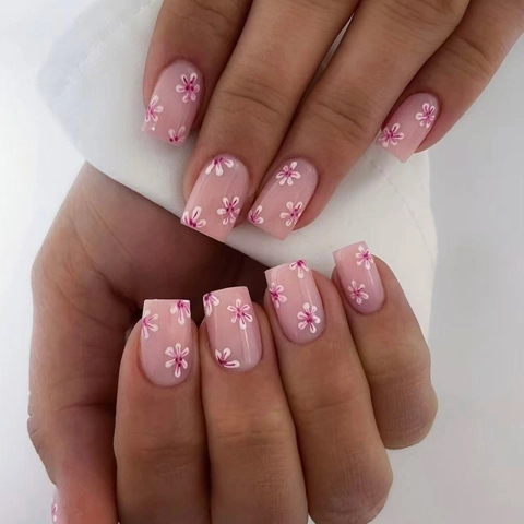 Sweet French Press On Nails Minimalist Short Square Almond Coffin Fake Nails Floral Polka Dot Full Cover Artificial Nails Tips Set For Women Nail Art Decoration