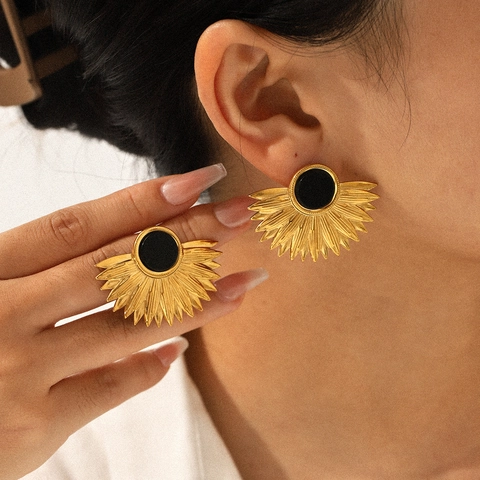Pendientes De Botón De Acero Inoxidable Con Forma De Hoja Y Abanico Bañados En Oro De 18K Estilo Francés