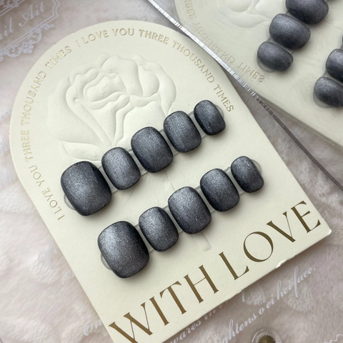 Handmade Cat Eye Black Press On Nails Sparkling Magnetic Short Square Fake Nails For Women Daily Manicure Beauty