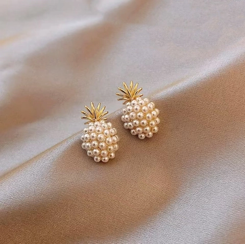 Elegant Pineapple Stud Earrings Gold Alloy Imitation Artificial Pearl Fruit Jewelry With 925 Sterling Silver Earring Post For Women