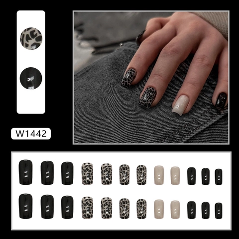 Black Leopard Print Press On Nails Dark Sweet Cool Medium Length Square Glossy Resin False Nails For Women