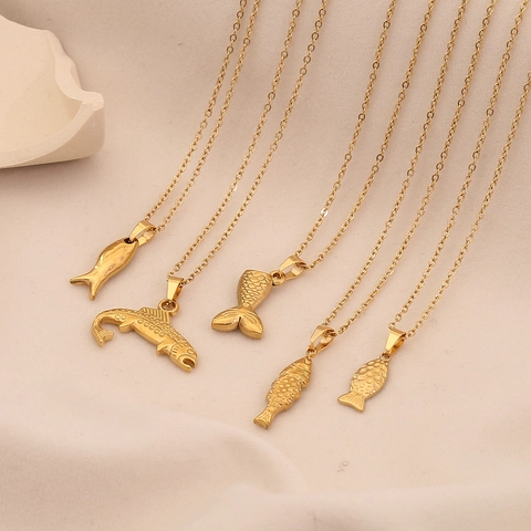 Collana Con Pendente Pesce Coda Di Sirena Acciaio Inossidabile Placcato Oro Gioielli Animali Delicati Per Le Donne Accessorio Di Moda Minimalista