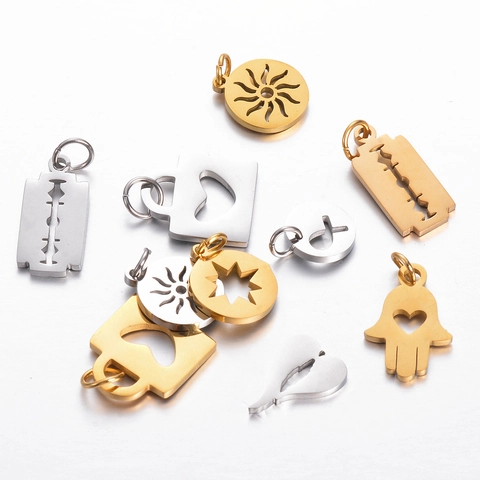 Anhänger Aus Poliertem Edelstahl DIY Schmuckherstellung Hohl Sonne Herzschloss Flügel Hamsa Hand Kompass Schlüssel