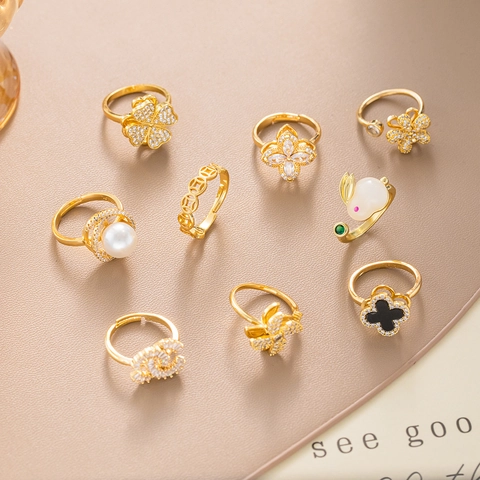 Rotatable Copper Gold Plated Adjustable Ring For Women Rhinestone Artificial Pearl Rabbit Flower Four-Leaf Clover Ring