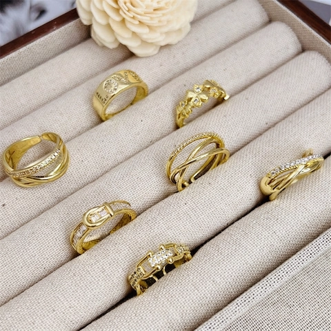 Bagues En Cuivre Plaqué Or Ajustables Zirconium Coeur Trèfle Boucle De Ceinture Bijoux Mode Femmes Style Élégant