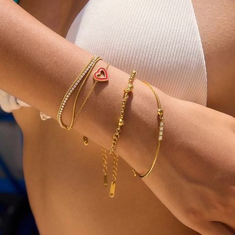 Bracciale Cuore Nodo In Acciaio Inossidabile Donna Smalto Rosso Zircone Placcato Oro Gioielli Impermeabili Ipoallergenici Moda Stile