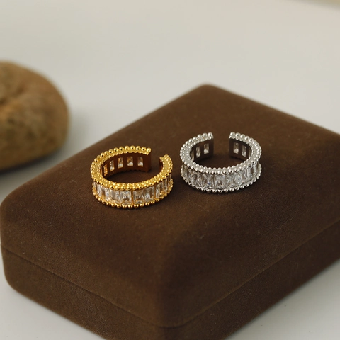 Exquisito Lujoso Anillo Abierto de Cobre y Circonia para Mujer Vintage Geométrico Micro Pavé Anillo de Dedo Ancho Oro Plata Joyería