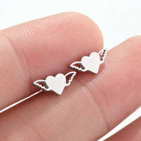 Pendientes De Botón De Corazón Con Alas Acero Inoxidable Minimalista Elegante Joyería De Alas De Ángel Para Mujeres