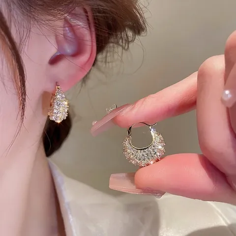 Orecchini A Cerchio In Rame Placcato Oro Con Intarsio Di Zircone E Perno In Argento Gioielli Di Lusso Per Donna