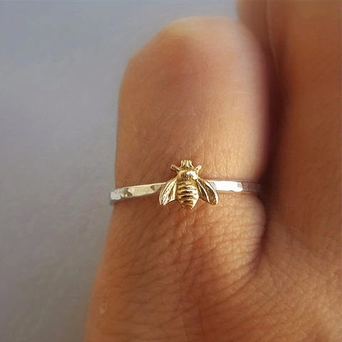 Damen Süße Tier Honigbiene Legierung Ring Gold Roségold Zweifarbig Gehämmerte Textur Minimalistischer Europäischer Modeschmuck Geschenk