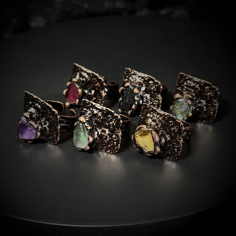 Bague Ouverte Réglable Vintage Faite Main Pierre Naturelle Améthyste Citrine Bronze Antique Alliage De Cuivre Texture