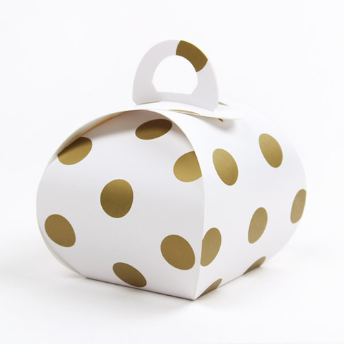 Creative Christmas Paper Gift Boxes Candy Packaging Box with Handle for Holiday Party Small Treats Cookies Apples Decoration White Boxes