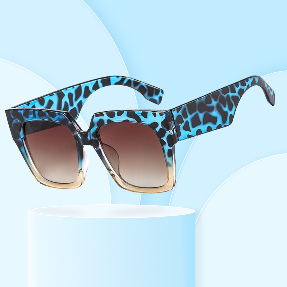 Wholesale Square Oversized Retro Sunglasses with UV400 Gradient Lenses - Everful
