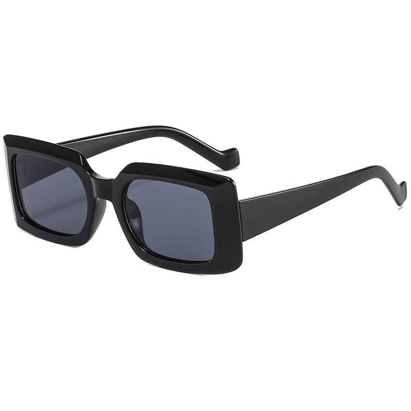 Wholesale Retro Square Sunglasses with Thick PC Frame UV400 Protection - Everful
