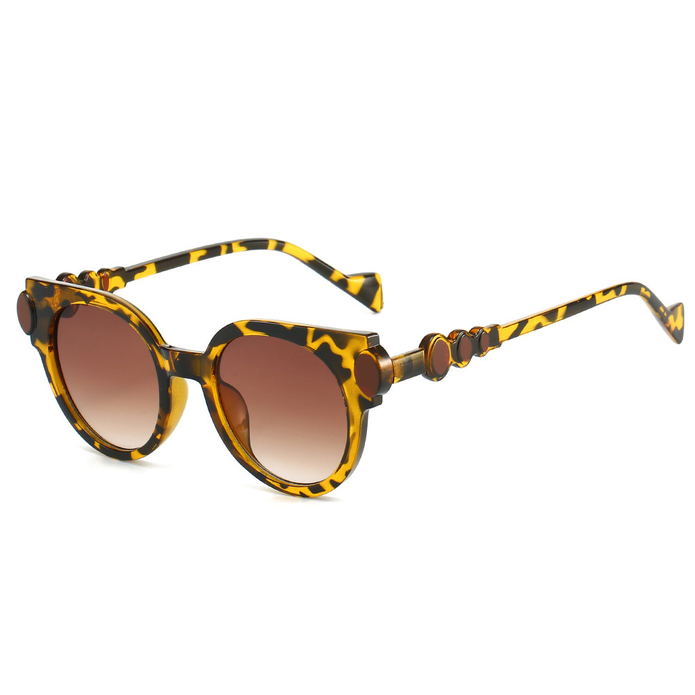 Wholesale Vintage Round Frame UV400 Sunglasses For Men Women - Everful