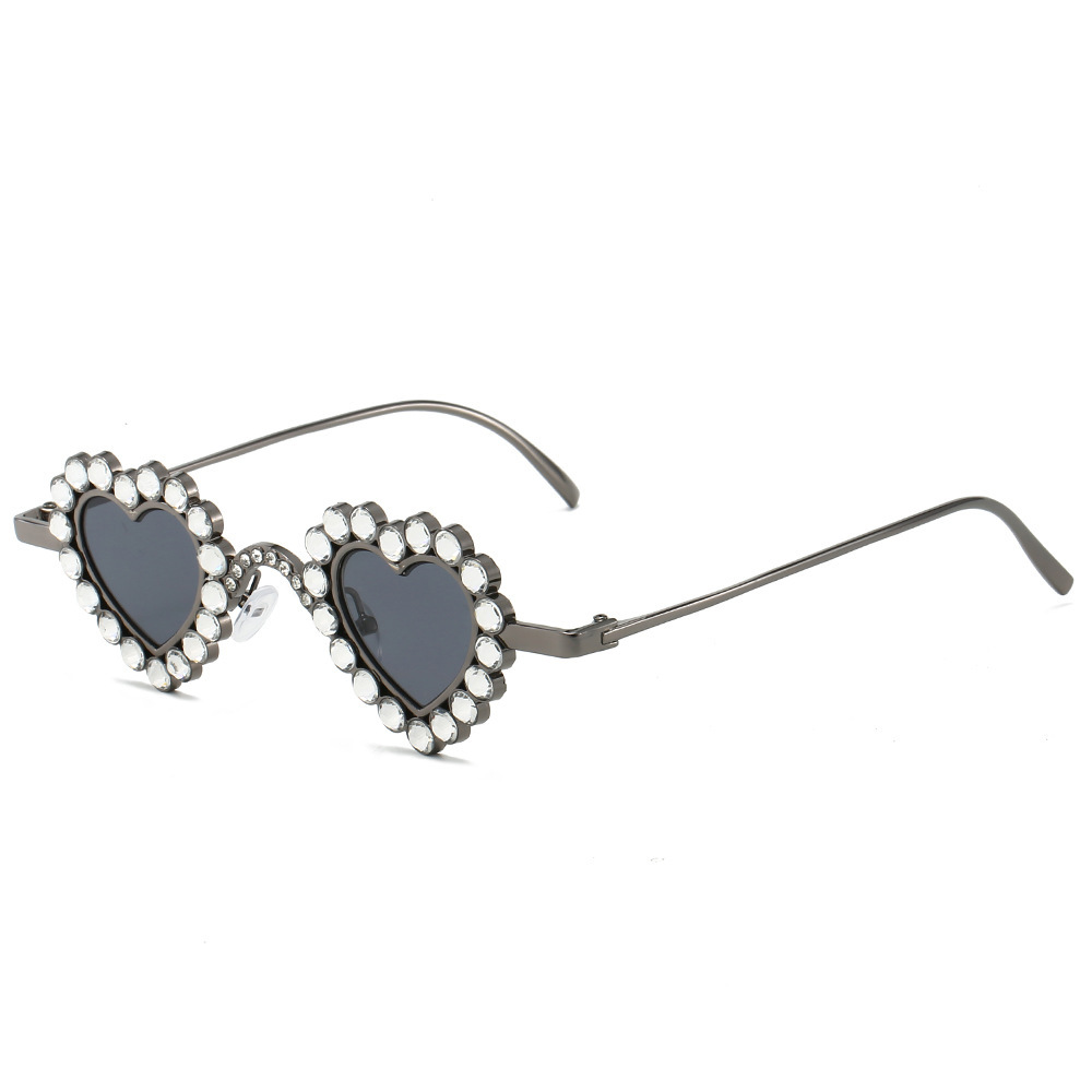 Wholesale Heart Shaped Rhinestone Sunglasses With Metal Frame For Women - Everful