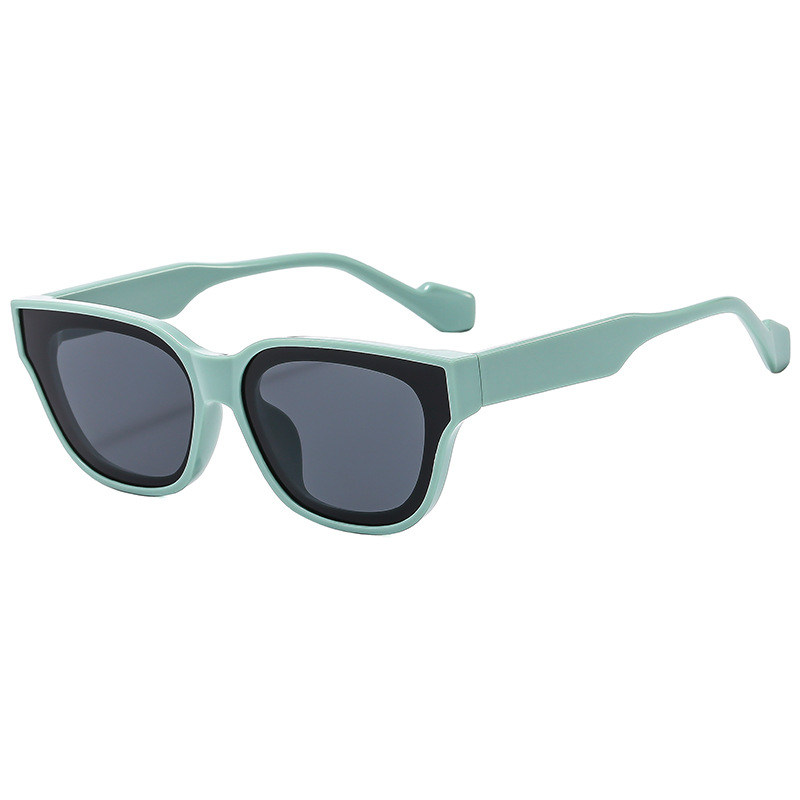 Wholesale Vintage Square Sunglasses UV400 Protection Large PC Frame - Everful