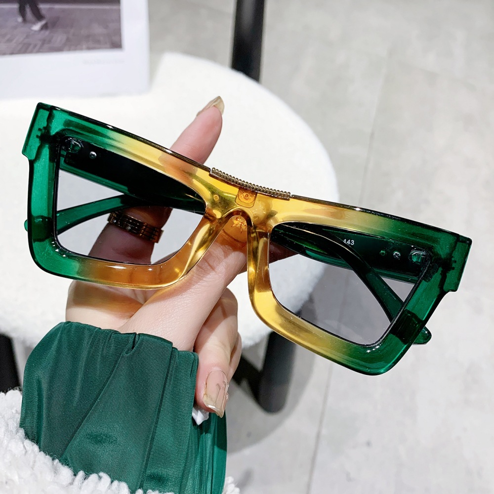 Wholesale Fashion Oversized Square Cat Eye Sunglasses with UV400 Protection - Everful