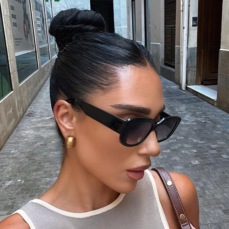 Wholesale Square Sunglasses with PC Frame and UV400 Protection For Women - Everful
