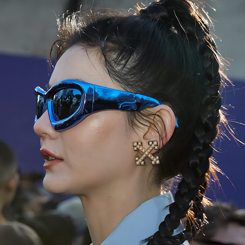 Wholesale Irregular Wavy Frame Sunglasses UV400 For Women Men - Everful