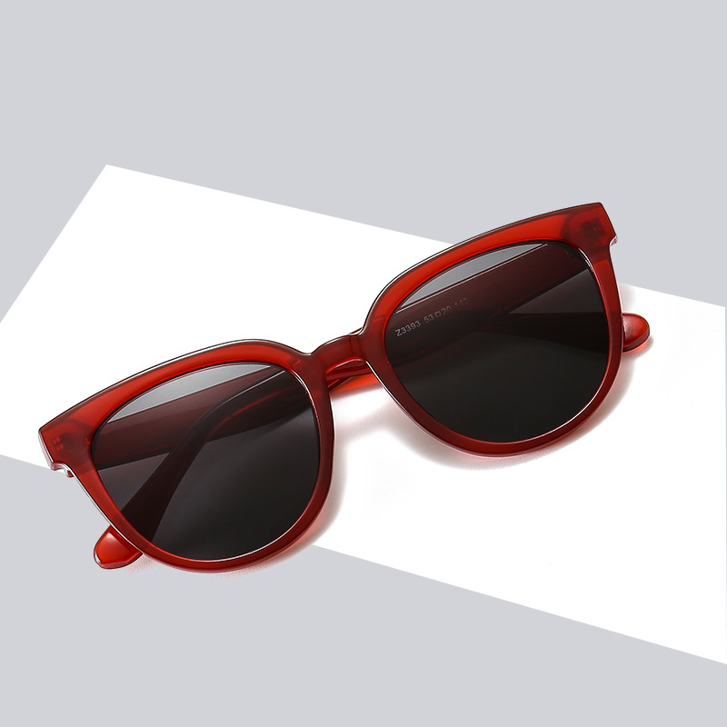 Wholesale Cat Eye Sunglasses UV400 Protection Oversized Fashion For Women - Everful