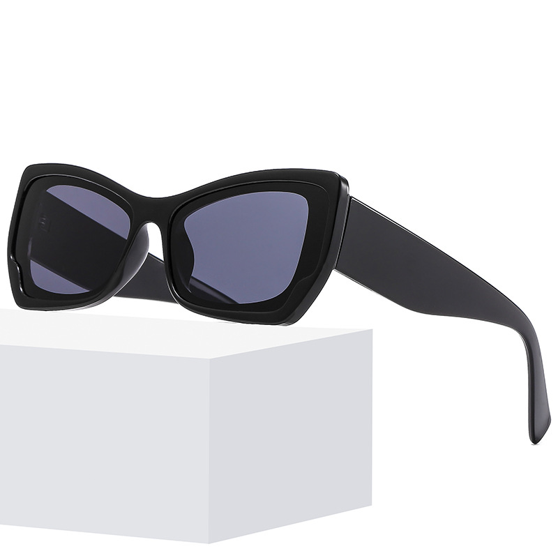 Wholesale Retro Square Sunglasses With UV400 Protection For Women - Everful