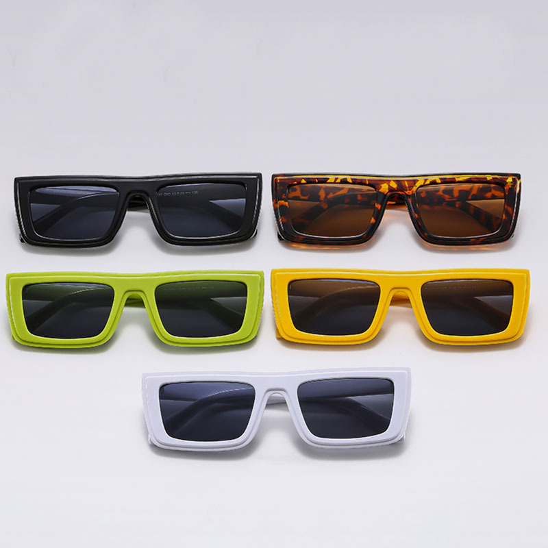 Wholesale Retro Rectangular Sunglasses with PC Frame UV400 Protection - Everful