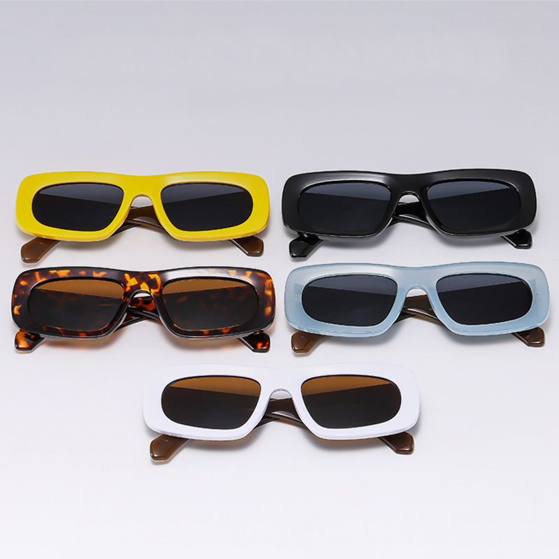 Wholesale Retro Rectangular Sunglasses UV400 Protection For Men Women - Everful
