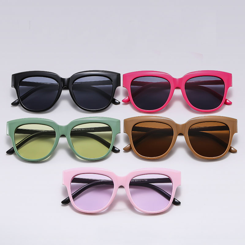 Wholesale Fashion Oversized Cat Eye Sunglasses Retro UV400 Protection - Everful
