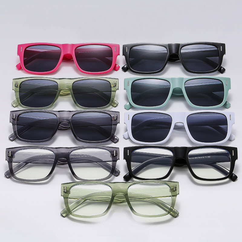Wholesale Retro Square Sunglasses With PC Frame UV400 For Women Men - Everful