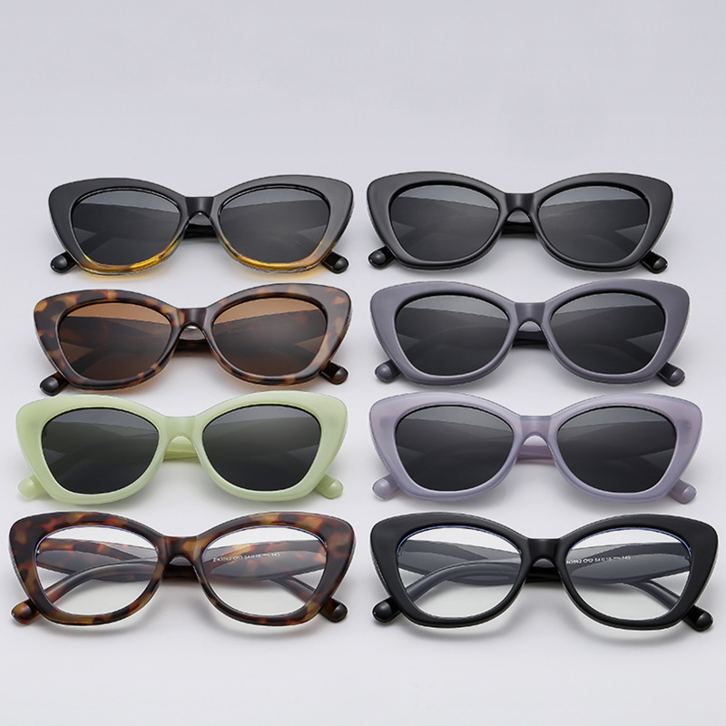 Wholesale Retro Cat Eye Sunglasses with UV400 Protection For Women - Everful