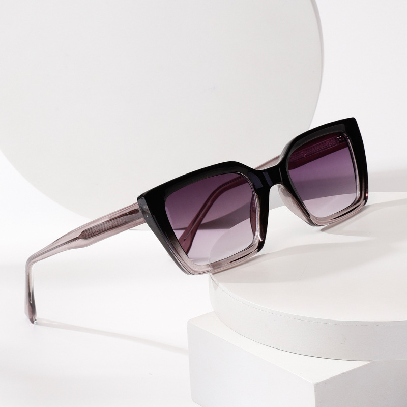 Wholesale Square Sunglasses with UV400 Protection and Gradient Lenses - Everful