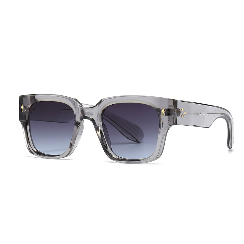 Wholesale Retro Square Rivet Sunglasses with UV400 Protection For Men Women - Everful