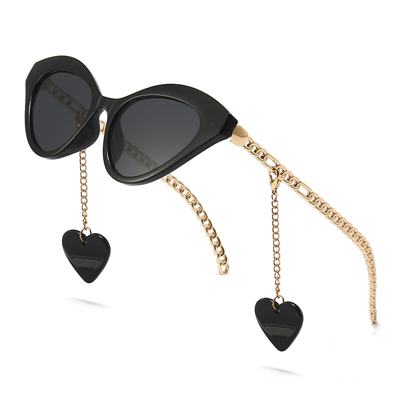 Wholesale Vintage Cat Eye Sunglasses With Heart Pendant Chain - Everful