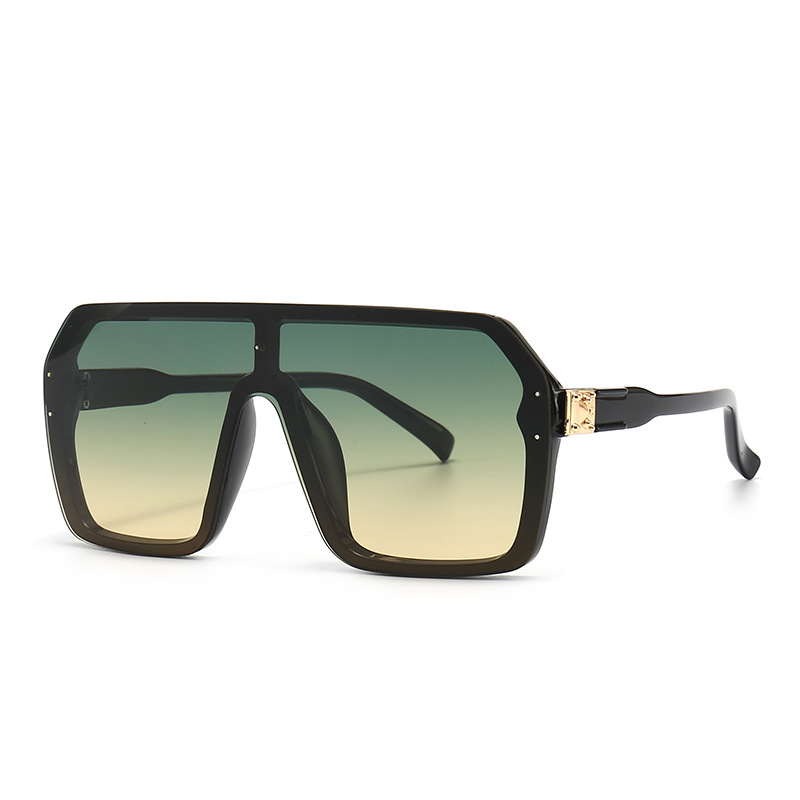 Wholesale Retro Oversized Flat Top Square Sunglasses With UV400 Protection - Everful