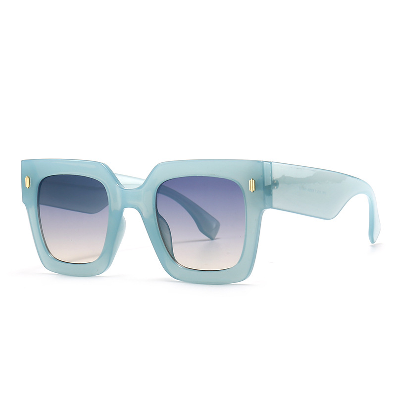 Wholesale Oversized Square Fashion Sunglasses For Women UV400 - Everful